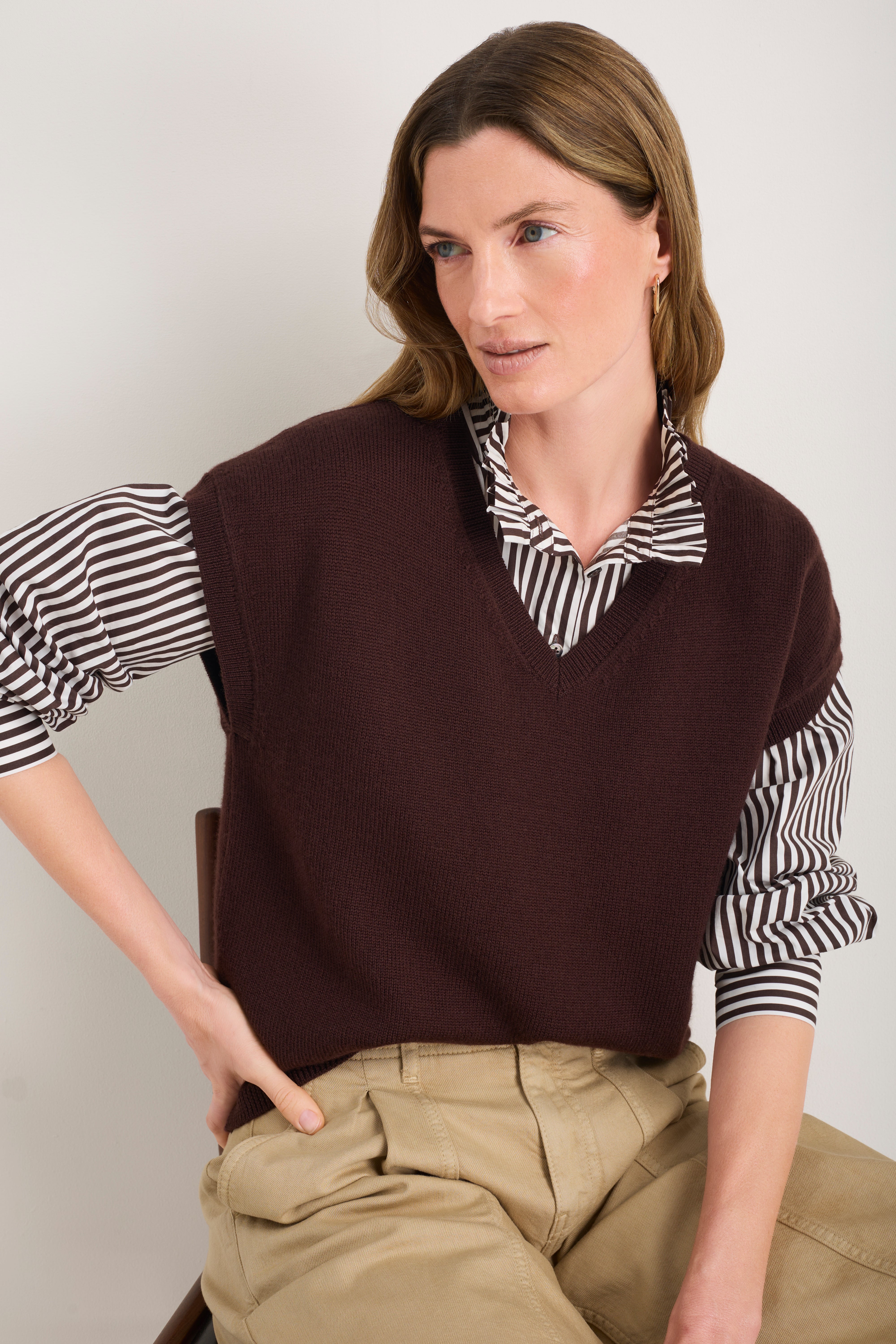 Fleur V-Neck Tank - Cocoa